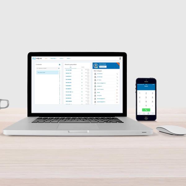 Telefonanlagen-Software von DEKA GmbH auf Laptop und Smartphone